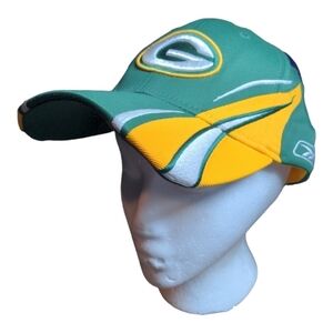 REEBOK Green Bay Packer Authentic Sideline Mens Fitted Hat EUC
